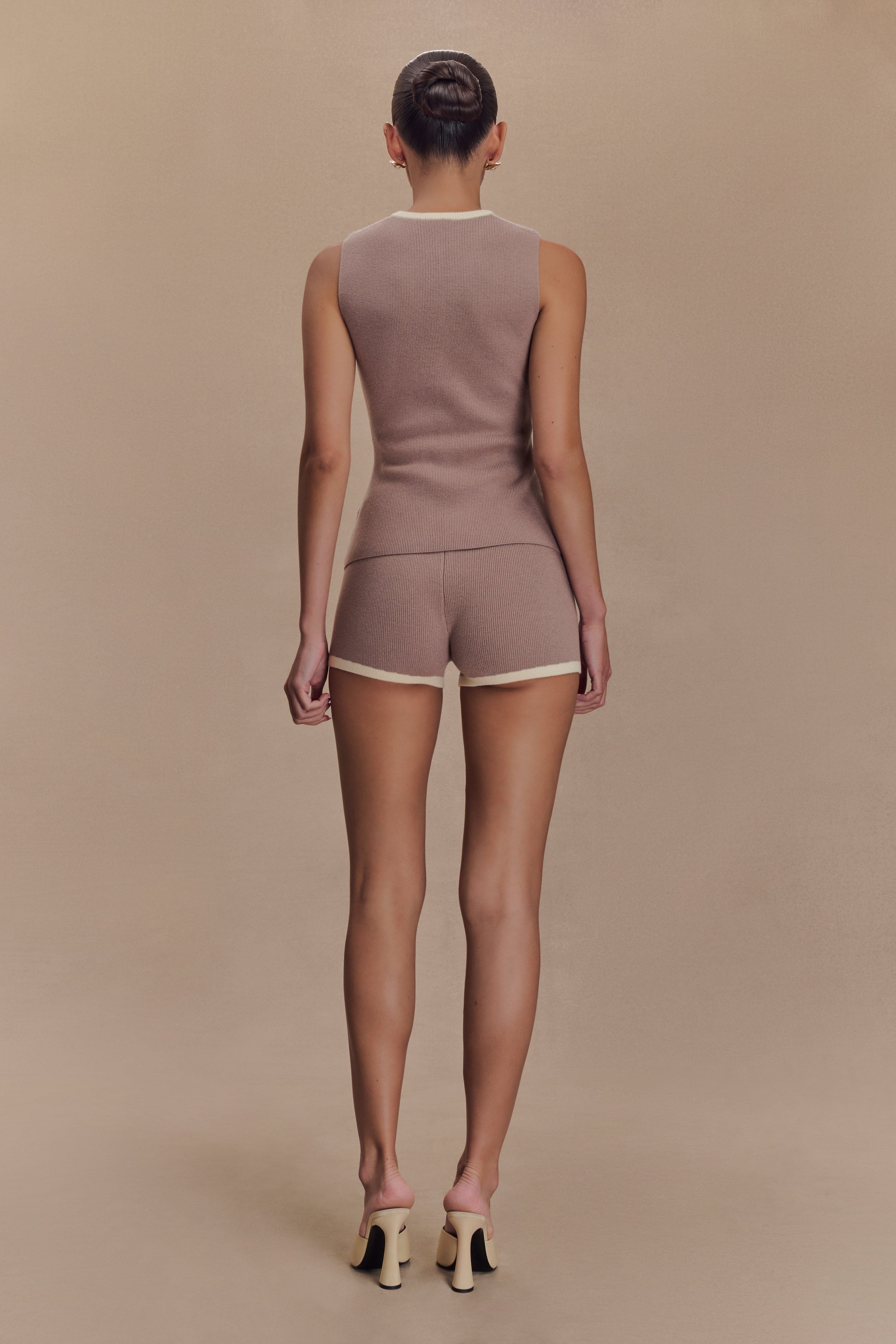 Julianne Contrast Knit Shorts - Pebble/Ivory